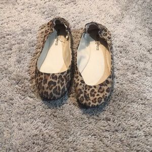 Leopard flats